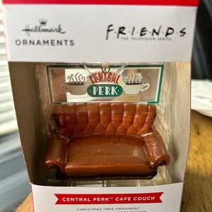 Hallmark Brown/Orange Central Perk Couch Christmas Ornament  NEW!